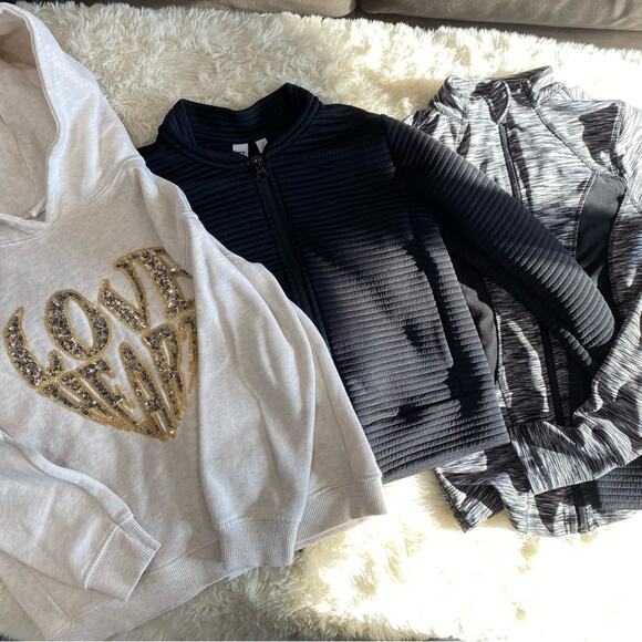 Girls Sweater Bundle of 3 Items - Picture 1 of 13